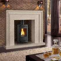 La Nordica BRIGITTA GB öntöttvas fatüzelésű kályha (4,7 kW)