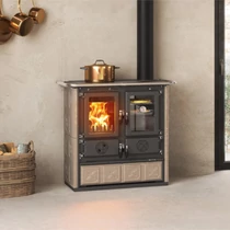 La Nordica ROSETTA 5.0 MAIOLICA fatüzelésű tűzhely (7,9 kW)
