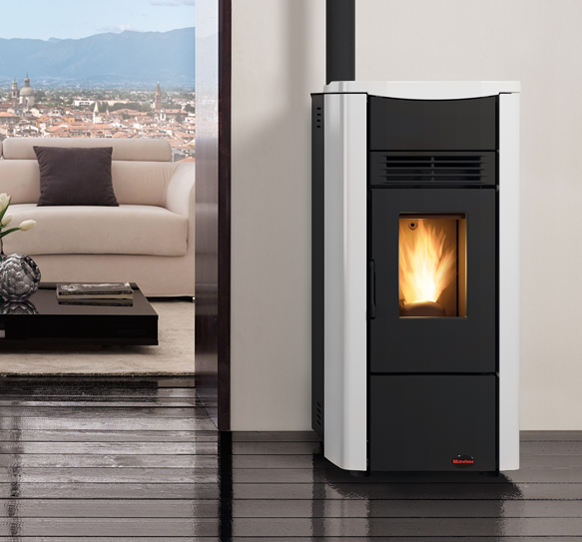 Extraflame GIUSY PLUS EVO 2.0 légbefúvásos pellet kályha (7,5 kW)