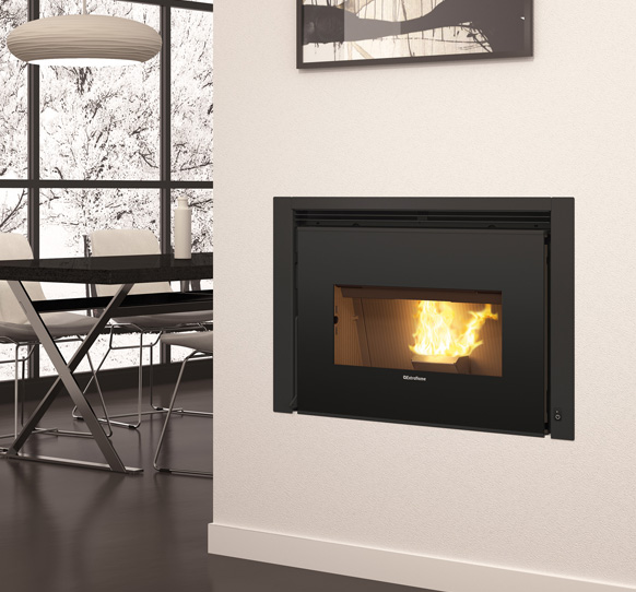 Extraflame COMFORT P85 PLUS pellet tüzelésű kandallóbetét (12,0 kW)