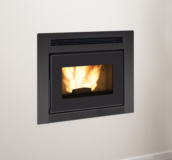 Extraflame COMFORT IDRO L80 pellet tüzelésű vízteres kandallóbetét (19,0 kW)